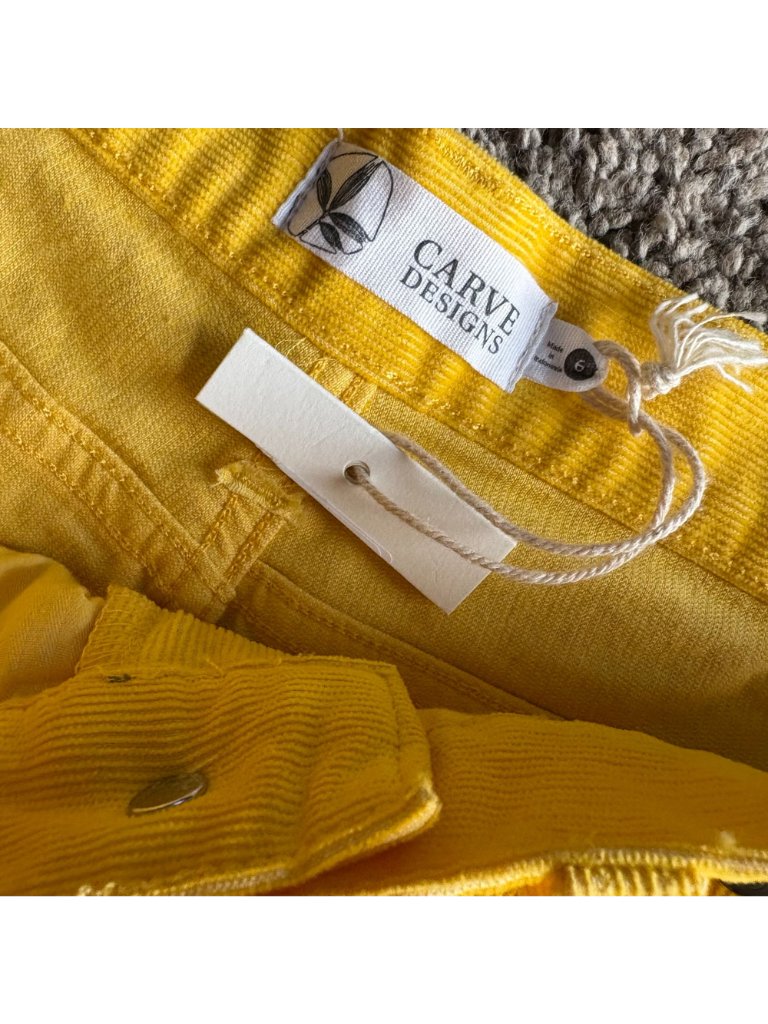 Carve Designs Oahu Shorts Womens Corduroy Yellow Size 6 Nwt 6" Inseam — image 3 of 4